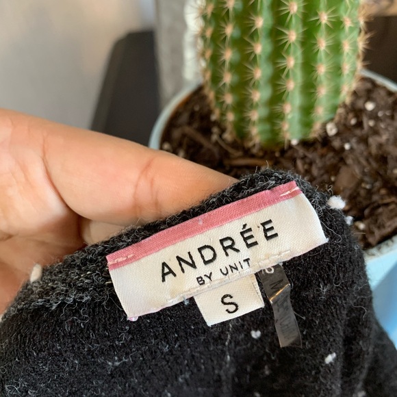 ANDREW knit polka dots sweater 3/4 bell sleeve - Picture 15 of 16